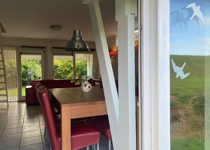 6 Pers - Modern Holiday Home With Garden, Close The Lauwersmeer